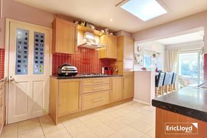 Photo 17- click for photo gallery